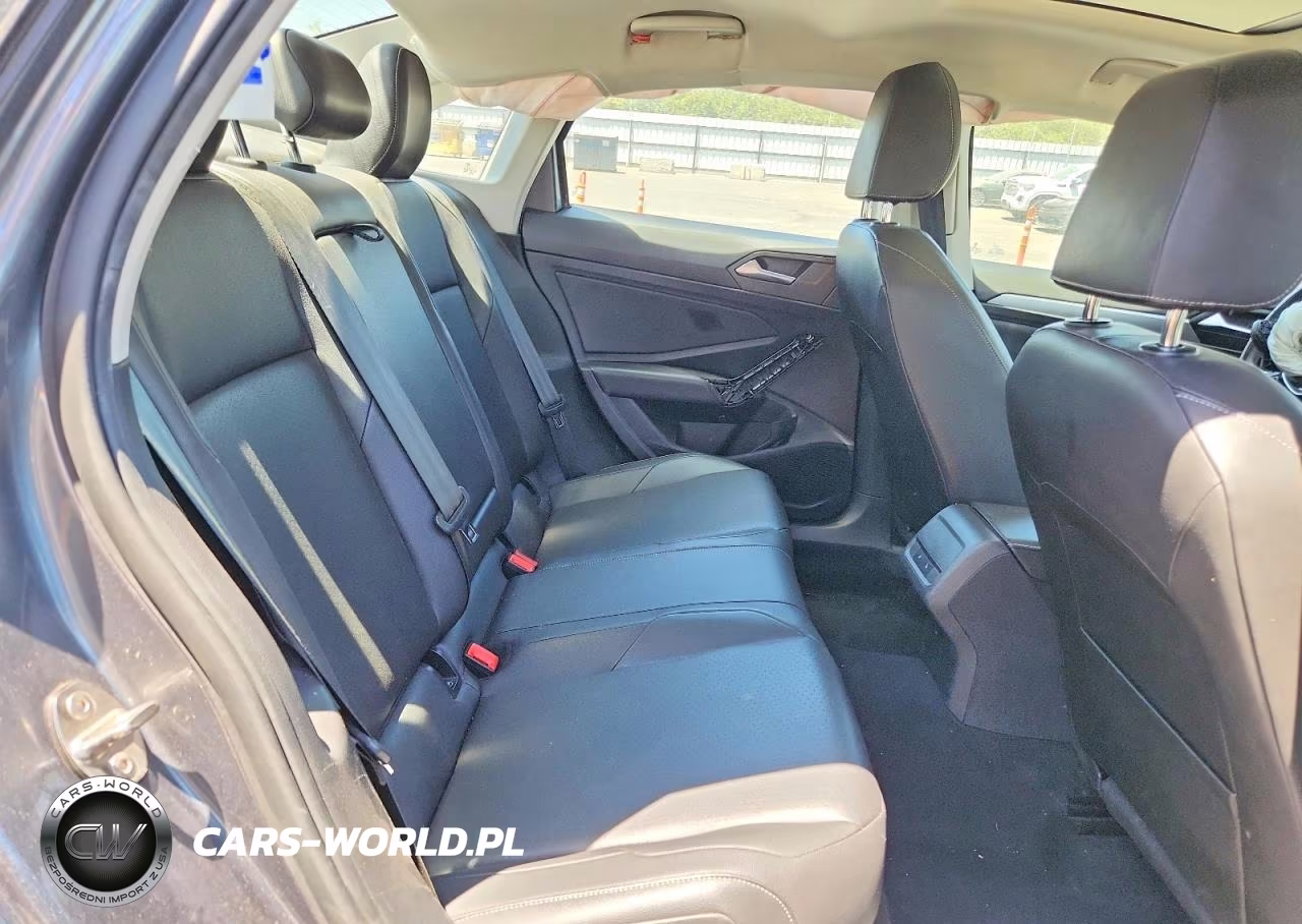 2019 Volkswagen Jetta S VIN:3VWCB7BU1KM191781 - 10