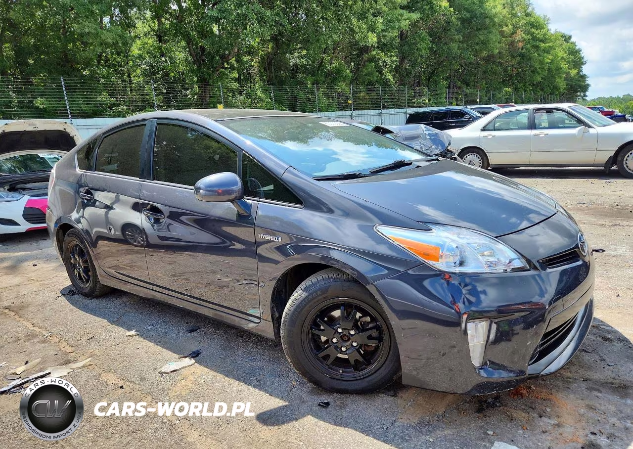 2012 Toyota Prius Three VIN:JTDKN3DUXC1594040 - 4