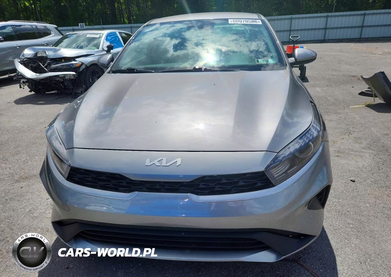 2024 Kia Forte Lxs VIN:3KPF24AD4RE716790 - 5