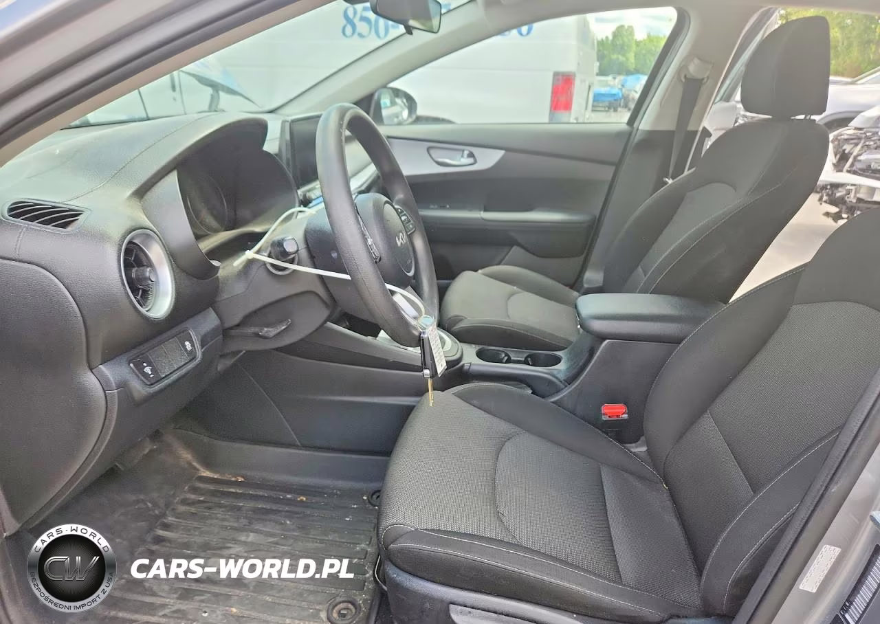 2024 Kia Forte Lxs VIN:3KPF24AD4RE716790 - 7