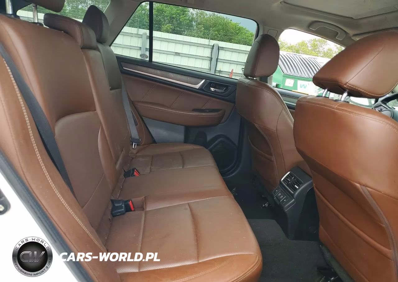 2019 Subaru Outback Touring VIN:4S4BSATC4K3255567 - 11