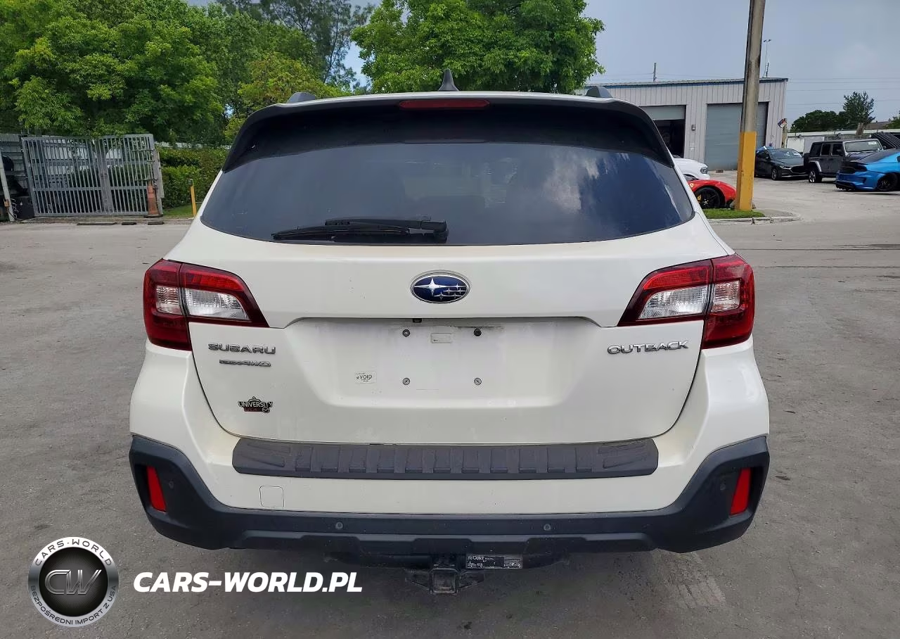 2019 Subaru Outback Touring VIN:4S4BSATC4K3255567 - 6