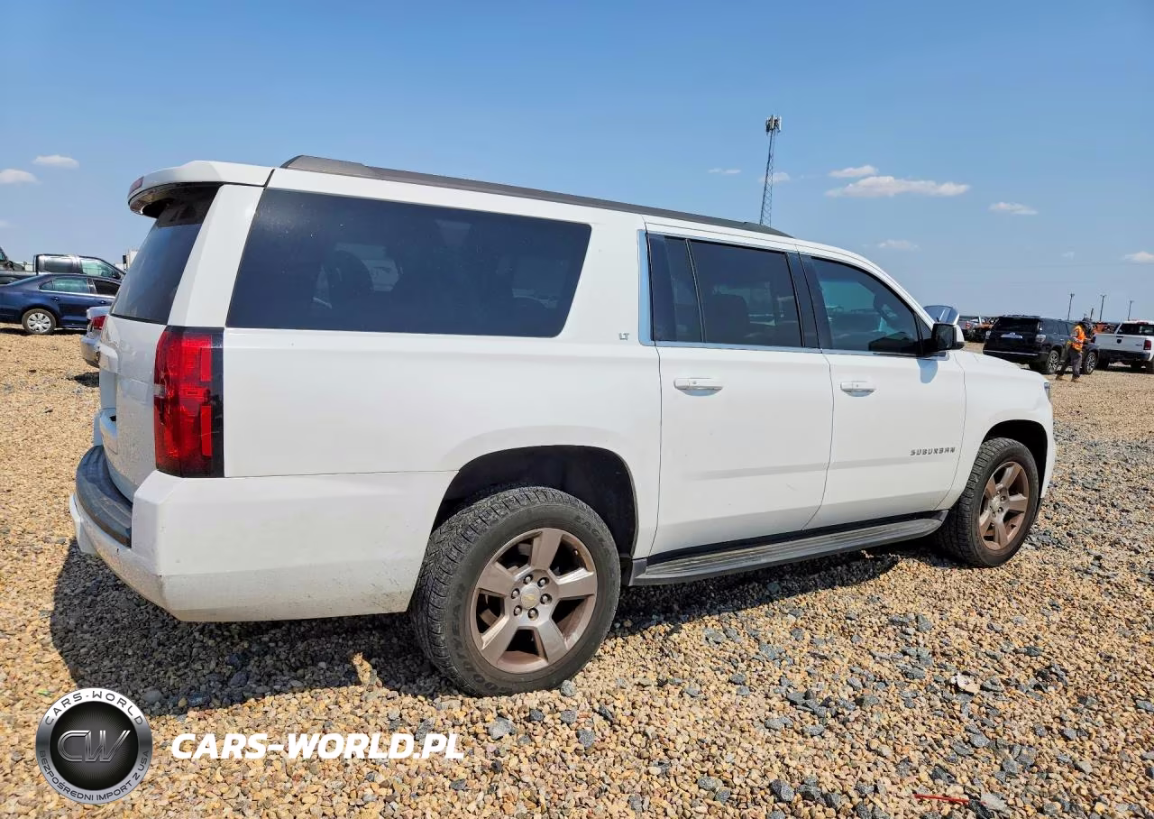 2019 Chevrolet Suburban C1500 Lt VIN:1GNSCHKC4KR265760 - 3