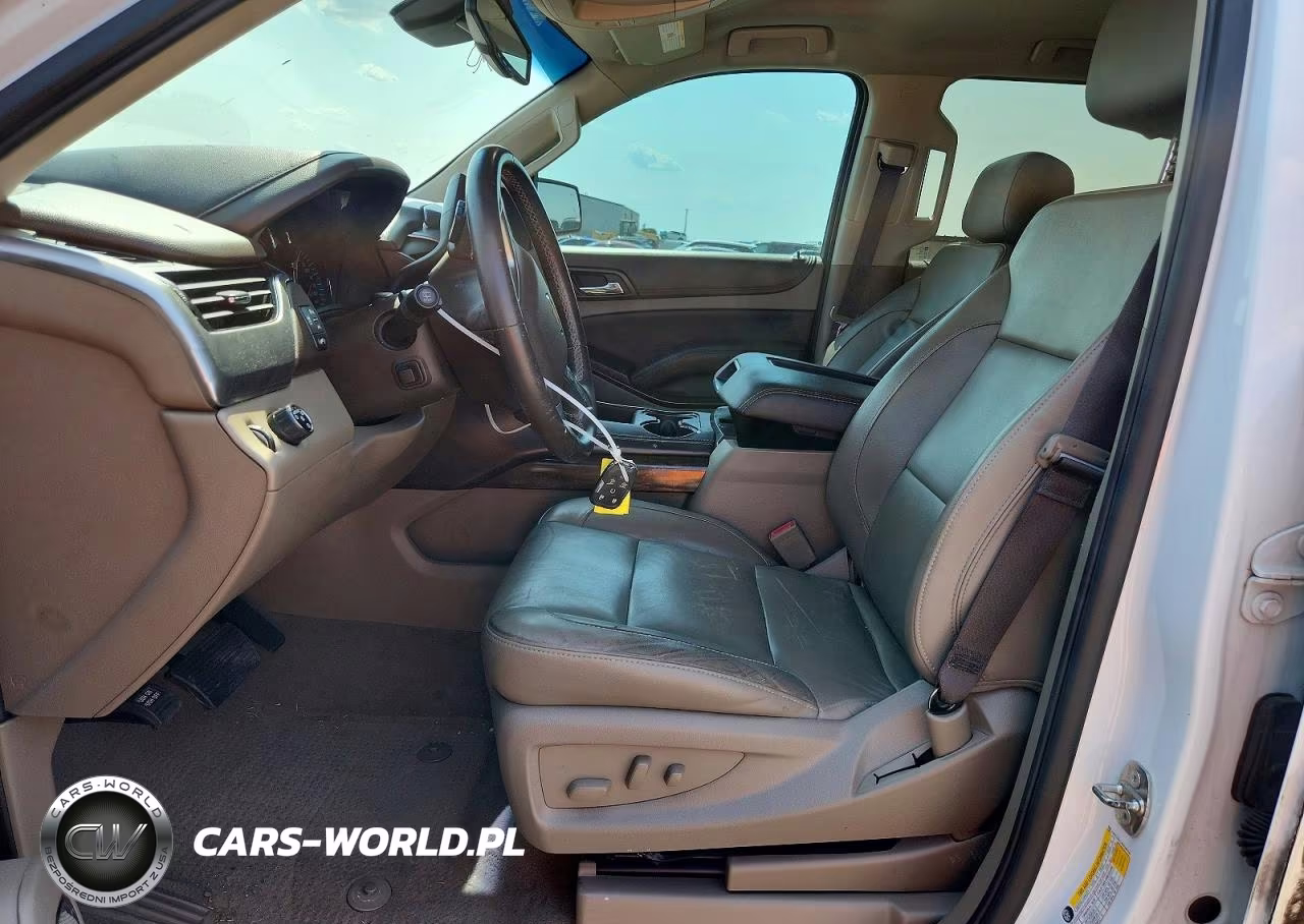 2019 Chevrolet Suburban C1500 Lt VIN:1GNSCHKC4KR265760 - 7