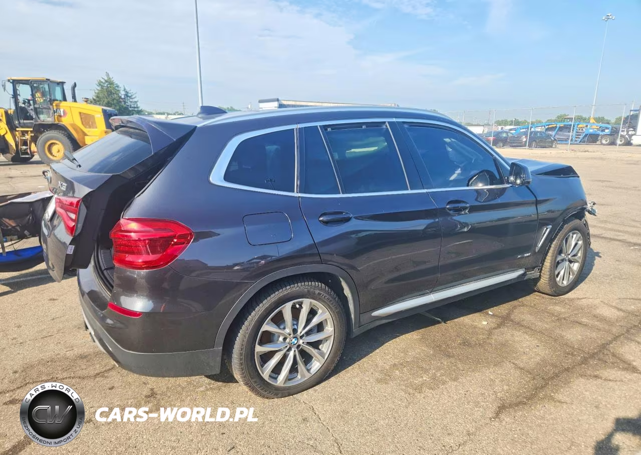 2018 BMW X3 xDrive30I VIN:5UXTR9C50JLC82558 - 3