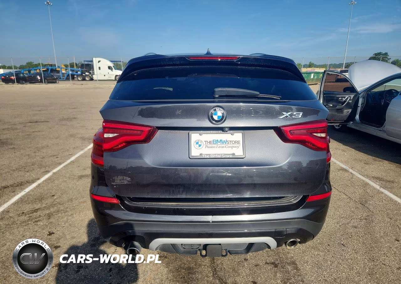 2018 BMW X3 xDrive30I VIN:5UXTR9C50JLC82558 - 6