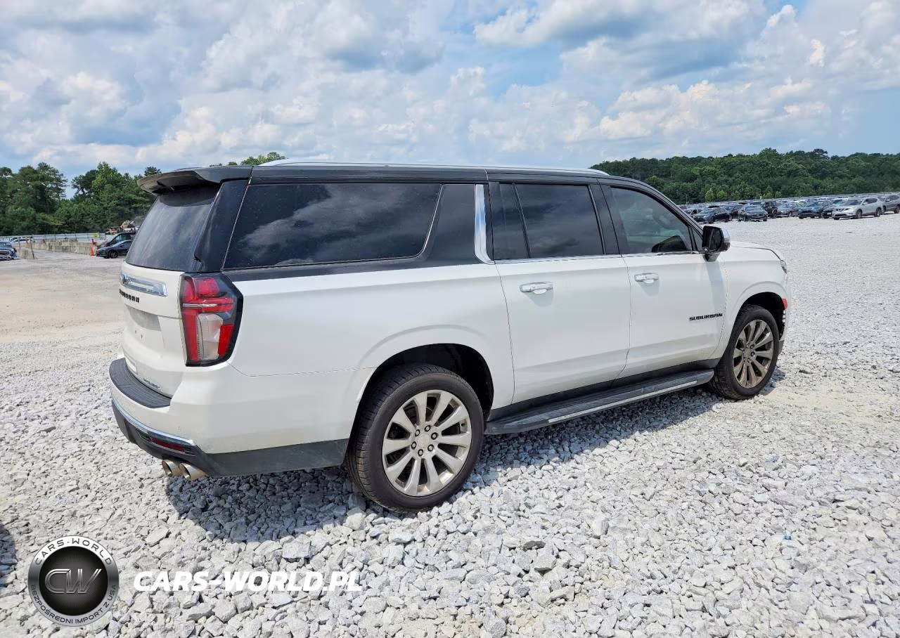 2021 Chevrolet Suburban C1500 Premier VIN:1GNSCFKD4MR238428 - 3