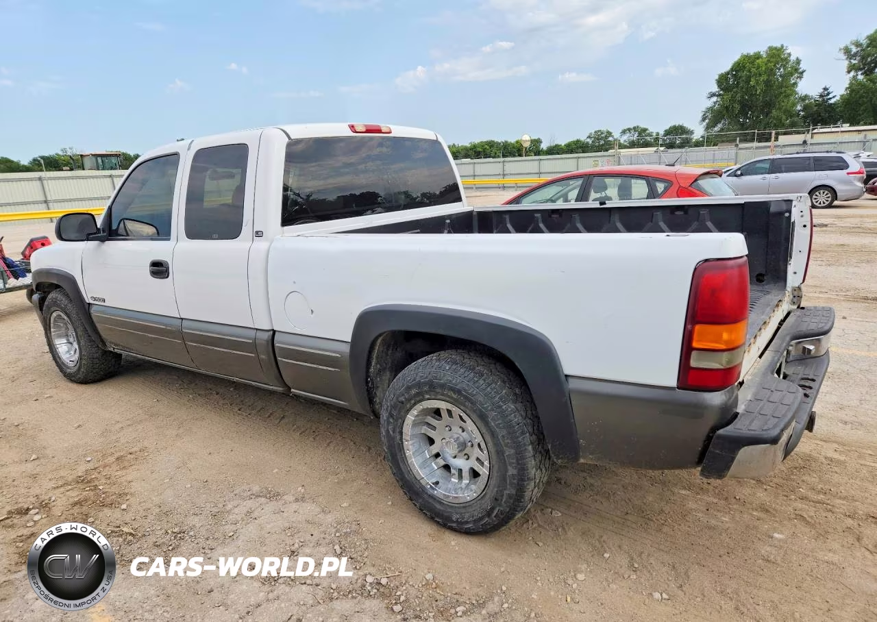 2000 Chevrolet Silverado C1500 VIN:2GCEC19T3Y1312099 - 2