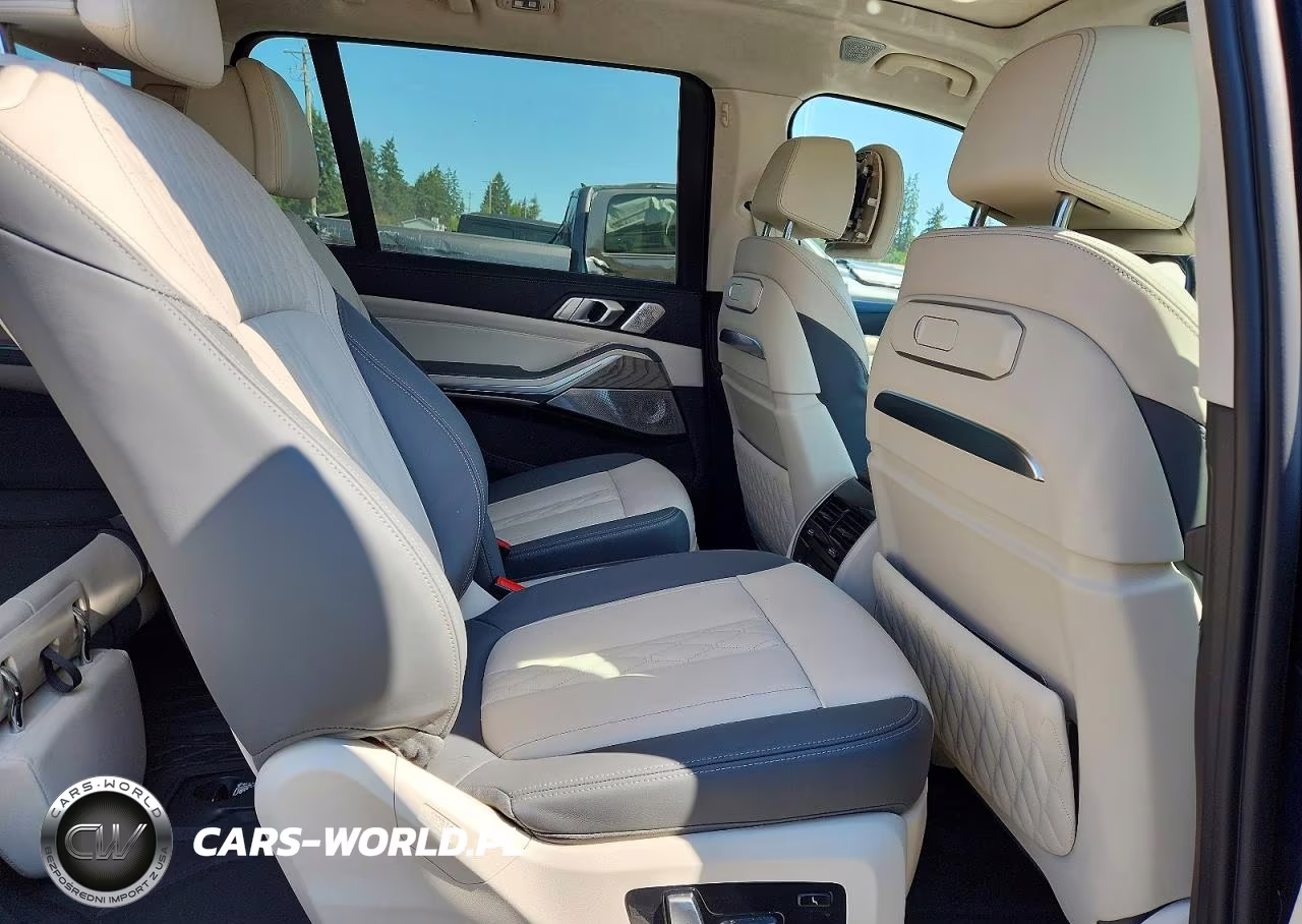 2023 BMW X7 M60I VIN:5UX33EM07P9R70556 - 11