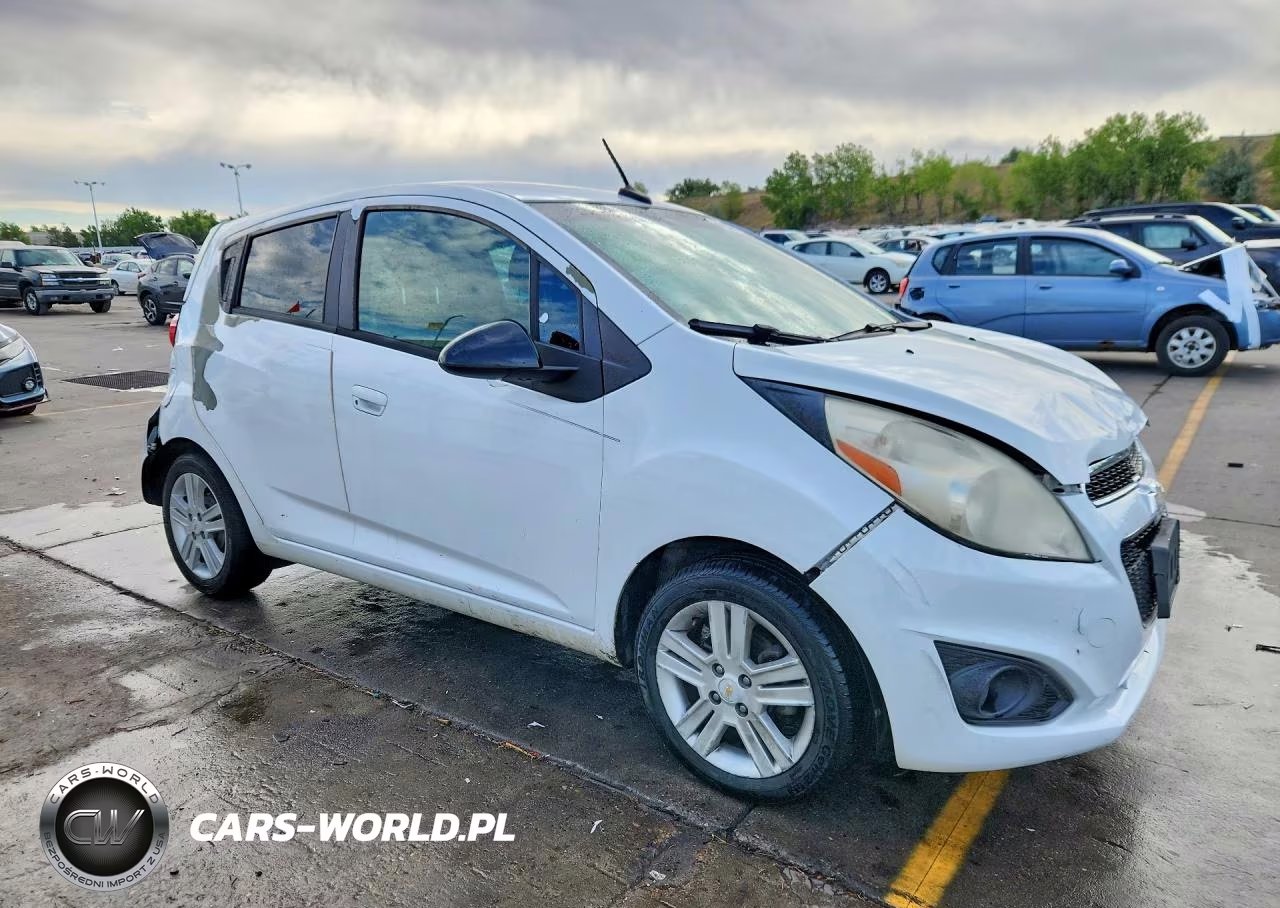 2013 Chevrolet Spark VIN:KL8CD6S95DC567530 - 4