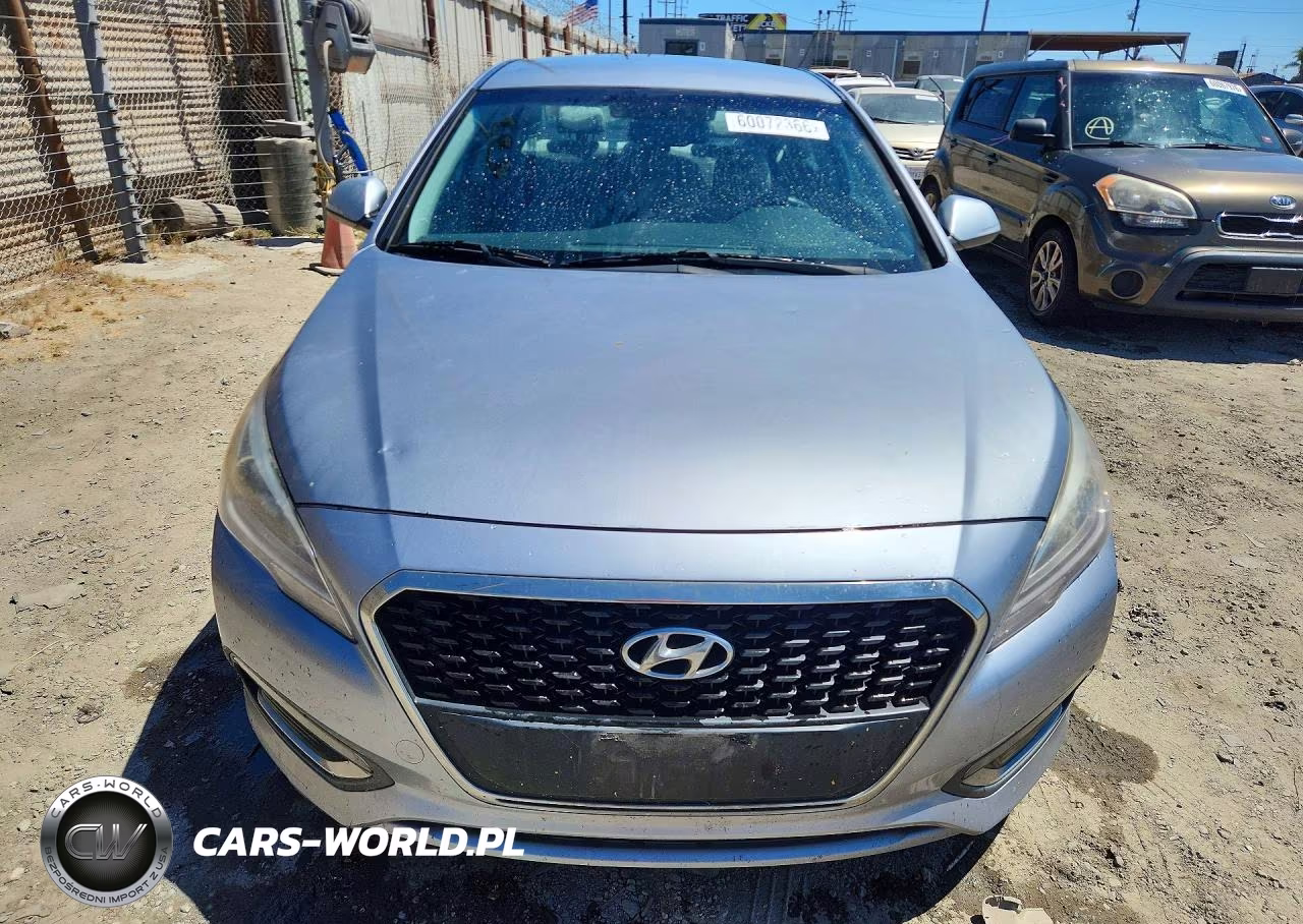 2016 Hyundai Sonata Hybrid Se VIN:KMHE24L10GA011804 - 5
