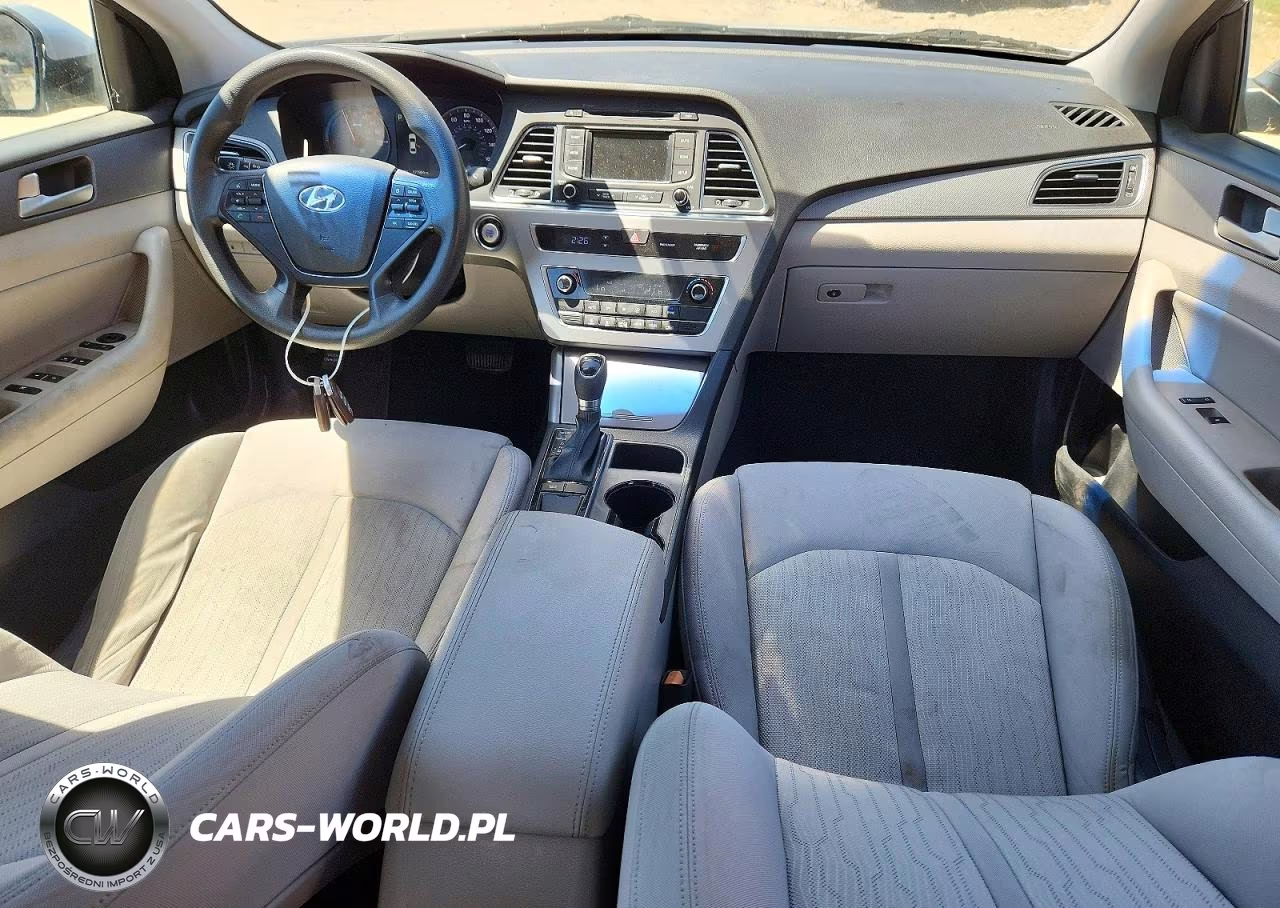 2016 Hyundai Sonata Hybrid Se VIN:KMHE24L10GA011804 - 8