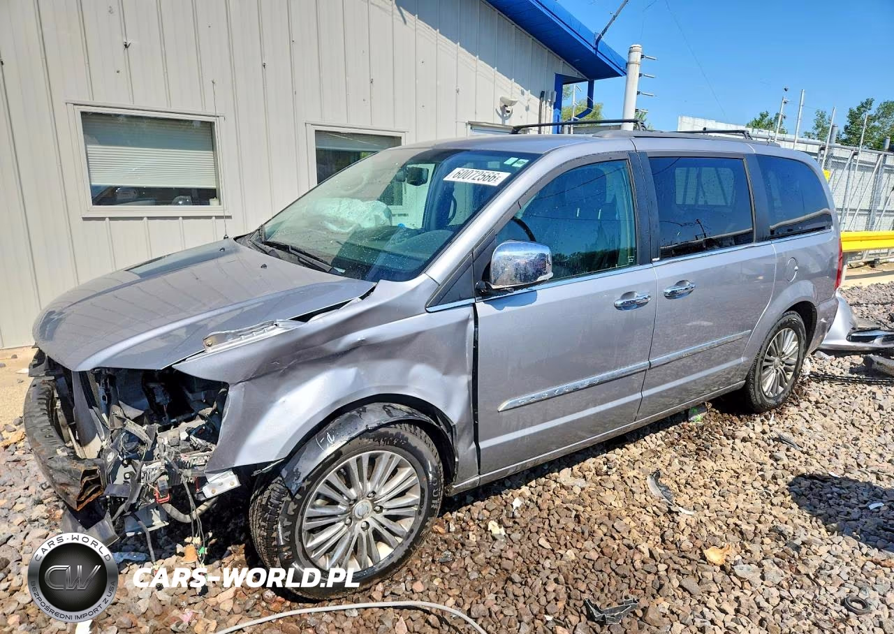 2014 Chrysler Town & Country Touring L – zdjęcie 1 z 14