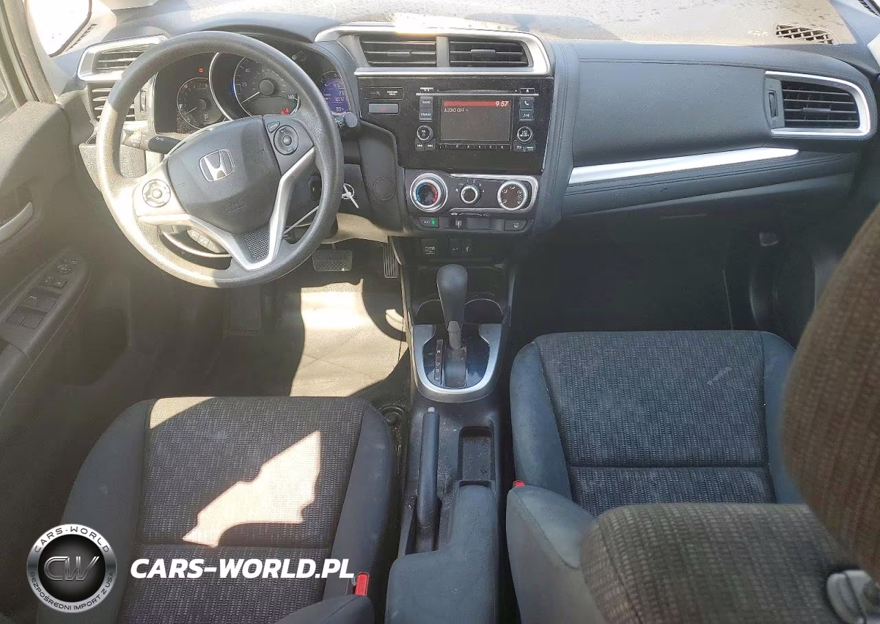 2015 Honda Fit Lx VIN:3HGGK5H54FM721984 - 8