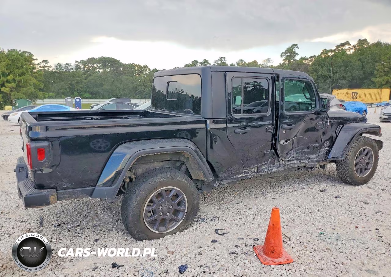 2023 Jeep Gladiator Overland VIN:1C6HJTFG9PL566129 - 3