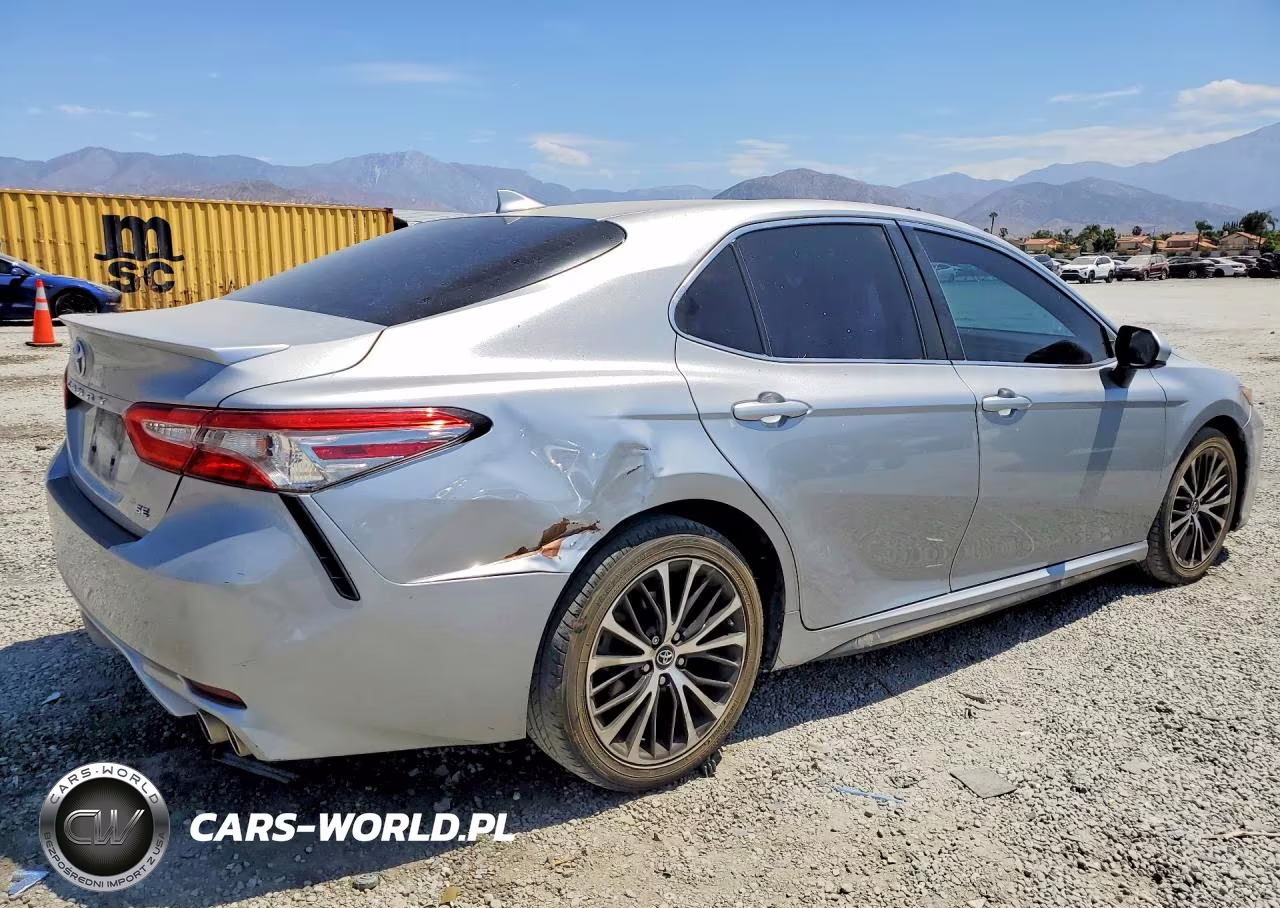 2019 Toyota Camry Se VIN:4T1B11HK9KU247977 - 3