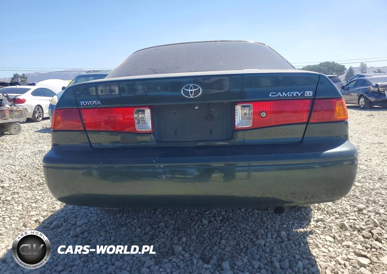 2001 Toyota Camry Le VIN:JT2BG22K410606099 - 6