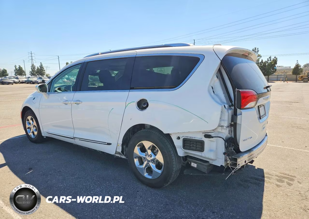2018 Chrysler Pacifica Hybrid Limited VIN:2C4RC1N75JR230179 - 2