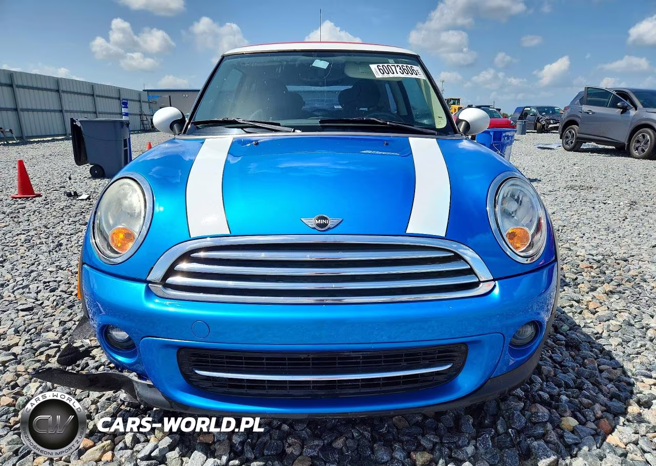 2011 Mini Cooper VIN:WMWSU3C50BT251105 - 5