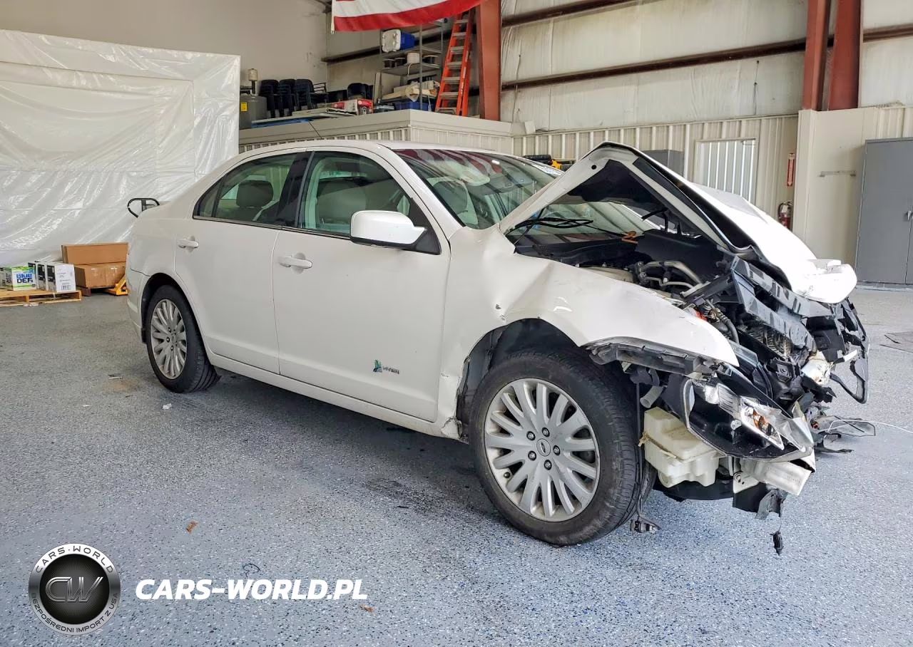 2011 Ford Fusion Hybrid VIN:3FADP0L30BR129223 - 4