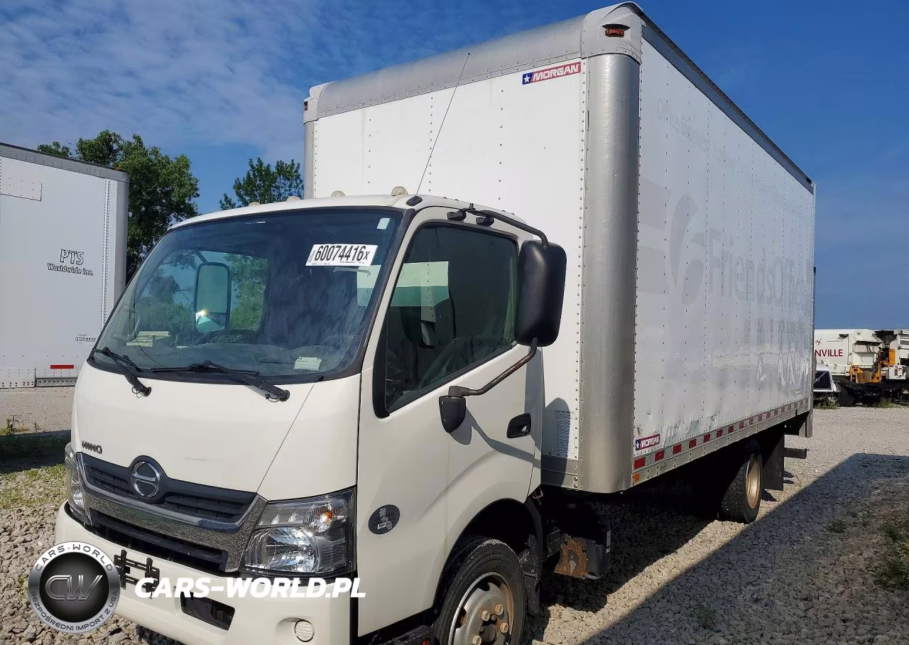 2015 Hino 195 – zdjęcie 1 z 13