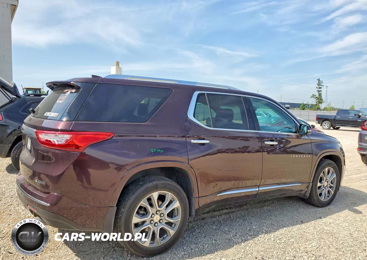 2018 Chevrolet Traverse Premier VIN:1GNEVJKWXJJ258222 - 3