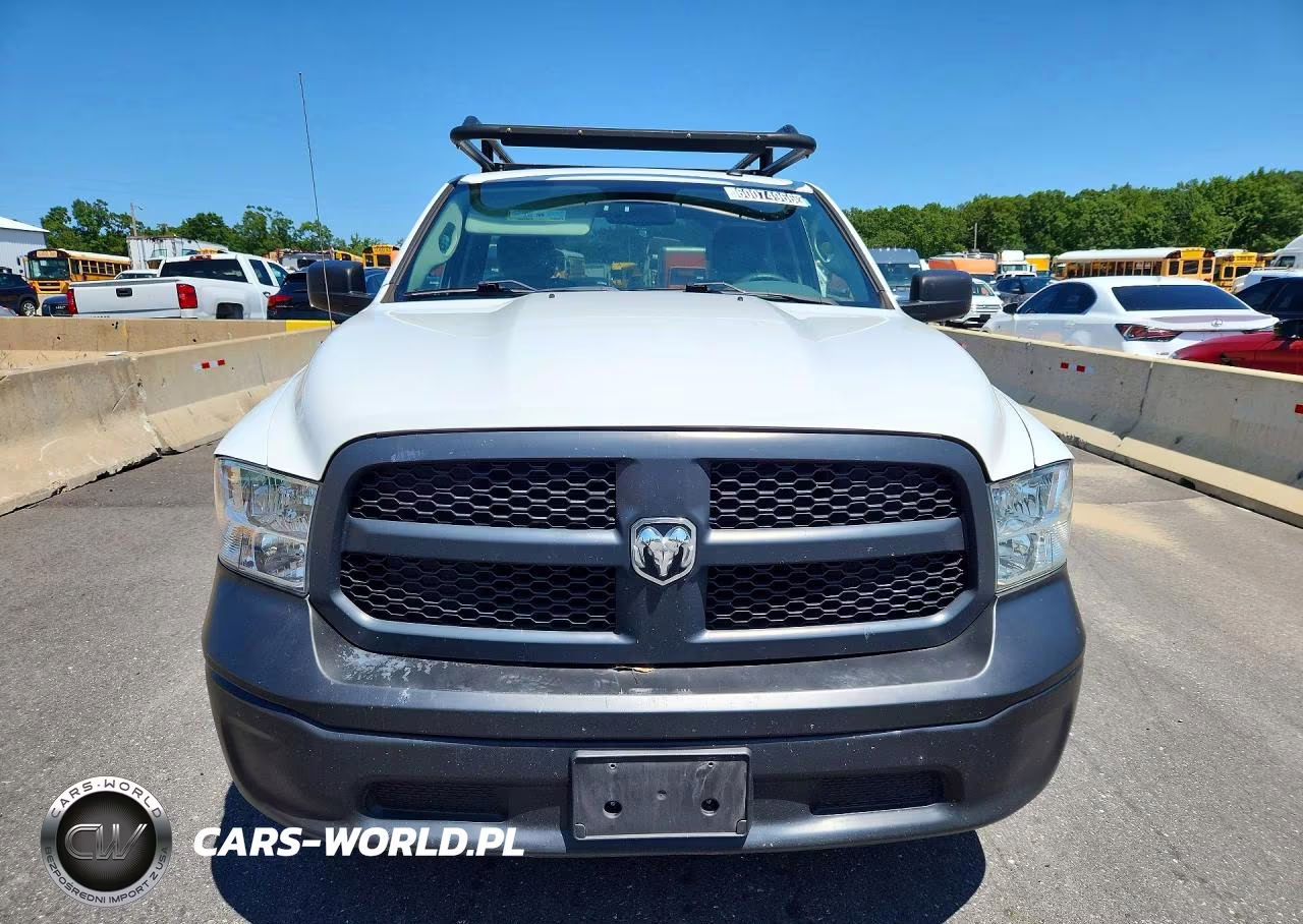 2019 Ram 1500 Classic Tradesman VIN:3C6JR6DG5KG644961 - 5