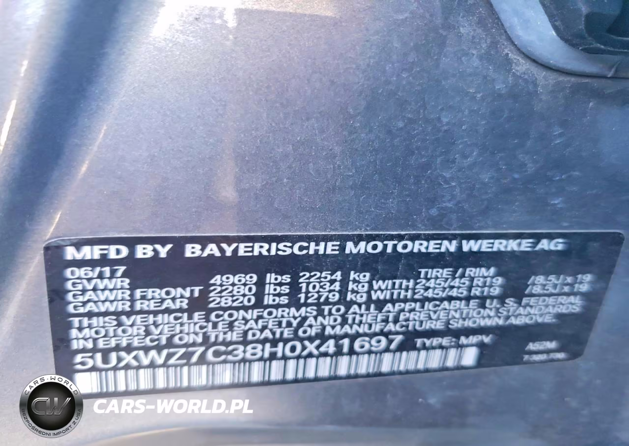 2017 BMW X3 Sdrive28I VIN:5UXWZ7C38H0X41697 - 12
