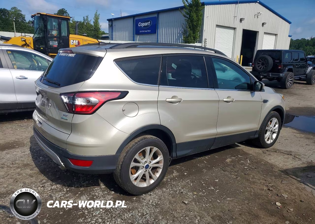 2017 Ford Escape Se VIN:1FMCU0GD0HUD26634 - 3