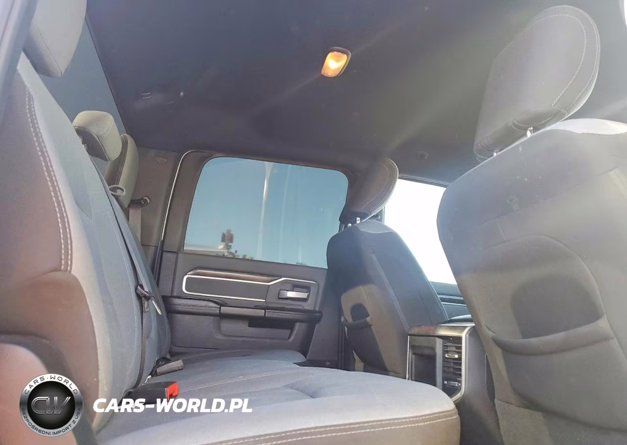 2021 Ram 2500 Big Horn VIN:3C6UR5DJ7MG593596 - 10