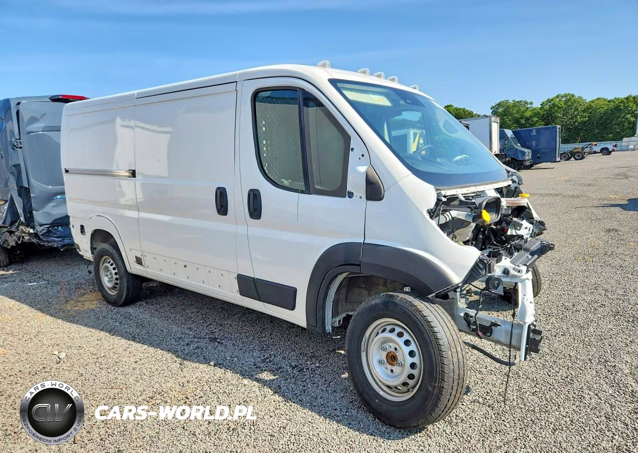 2025 Ram Promaster 2500 Delivery Van VIN:3C6LRVVG4SE524680 - 4