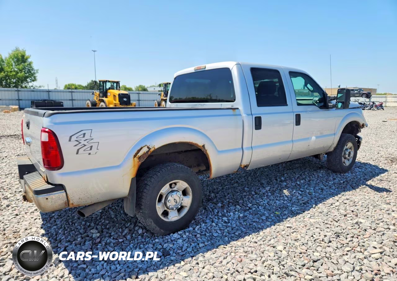 2012 Ford F250 Super Duty VIN:1FT7W2B6XCEA30544 - 3