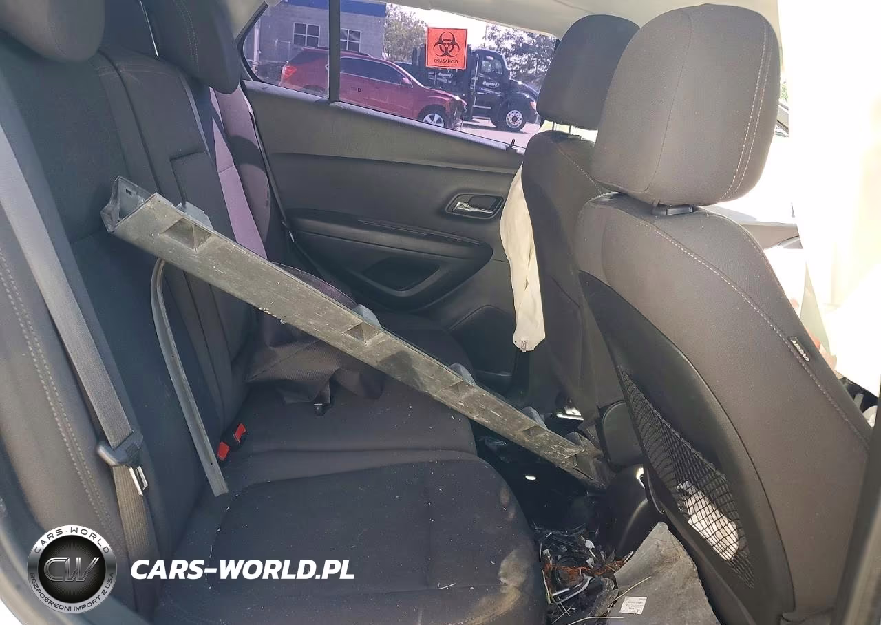 2018 Chevrolet Trax Ls VIN:KL7CJKSB2JB548184 - 10