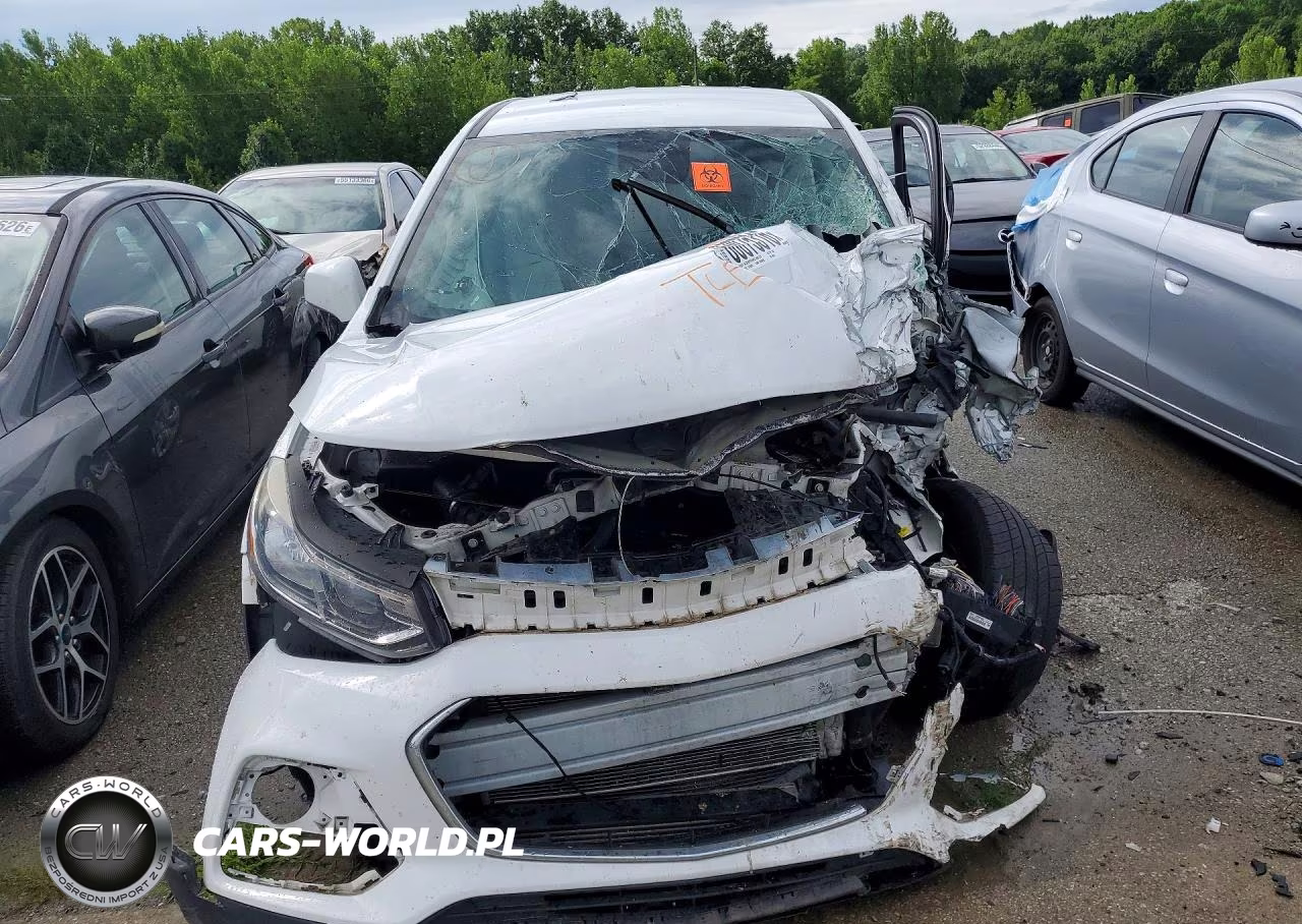 2018 Chevrolet Trax Ls VIN:KL7CJKSB2JB548184 - 5
