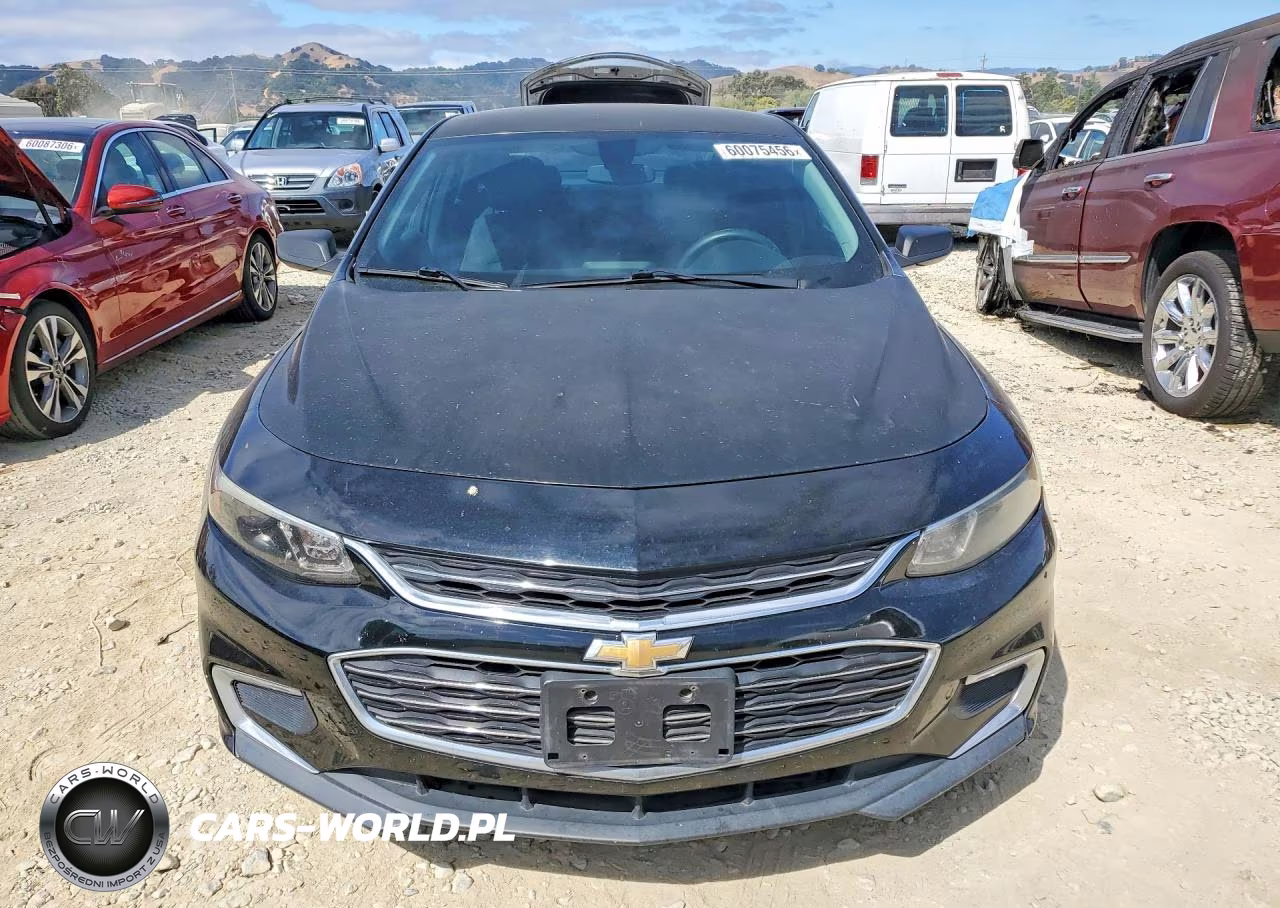 2017 Chevrolet Malibu Ls VIN:1G1ZB5ST2HF159304 - 5