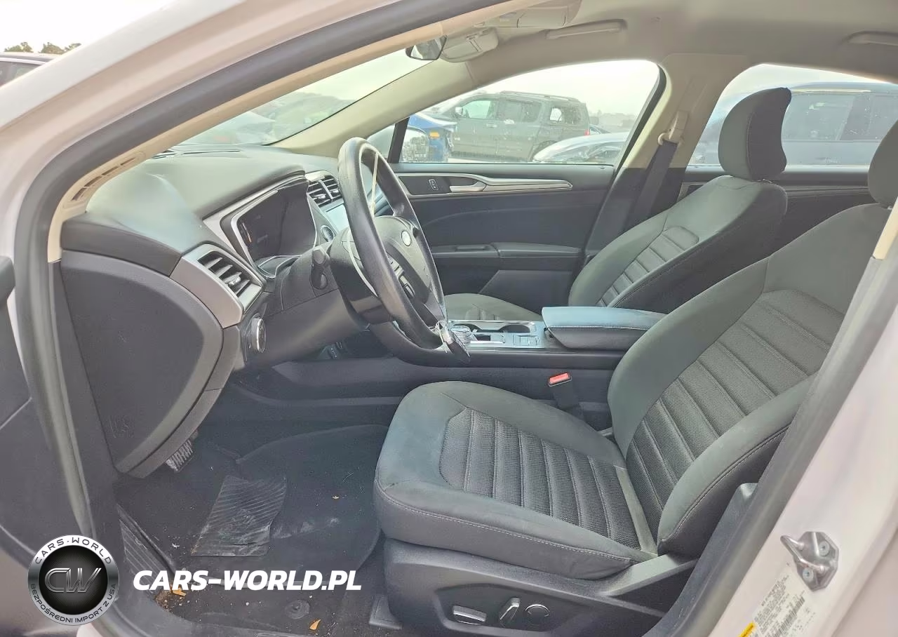 2018 Ford Fusion VIN:3FA6P0LUXJR245027 - 7