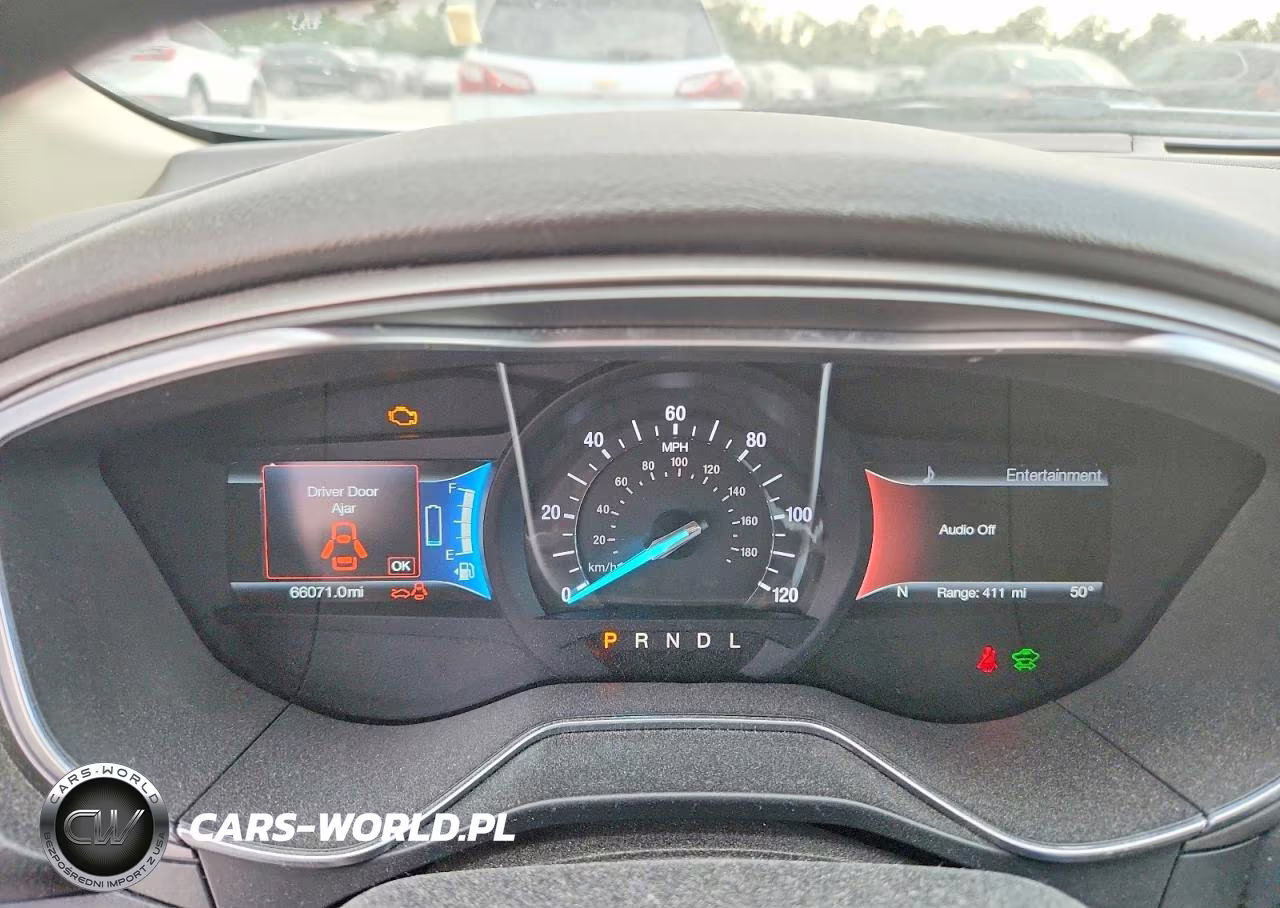 2018 Ford Fusion VIN:3FA6P0LUXJR245027 - 9