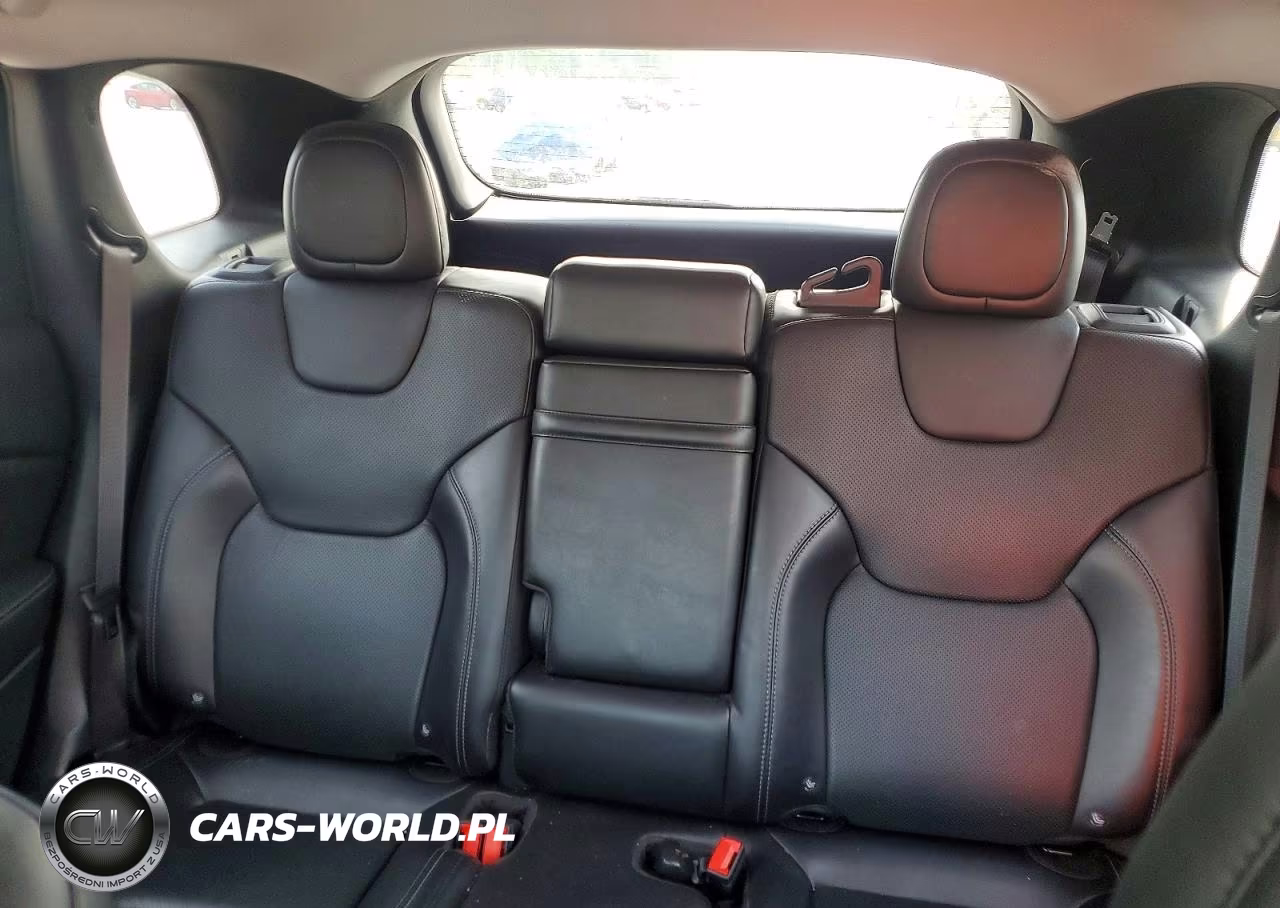 2019 Jeep Cherokee Limited VIN:1C4PJMDX8KD156163 - 10