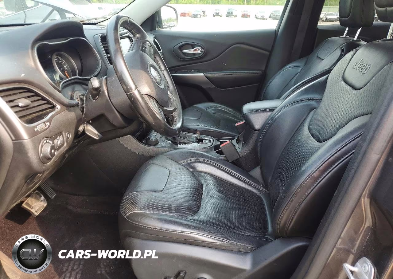 2019 Jeep Cherokee Limited VIN:1C4PJMDX8KD156163 - 7