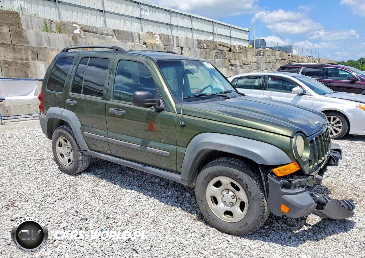 2007 Jeep Liberty Sport VIN:1J4GL48K07W693981 - 4