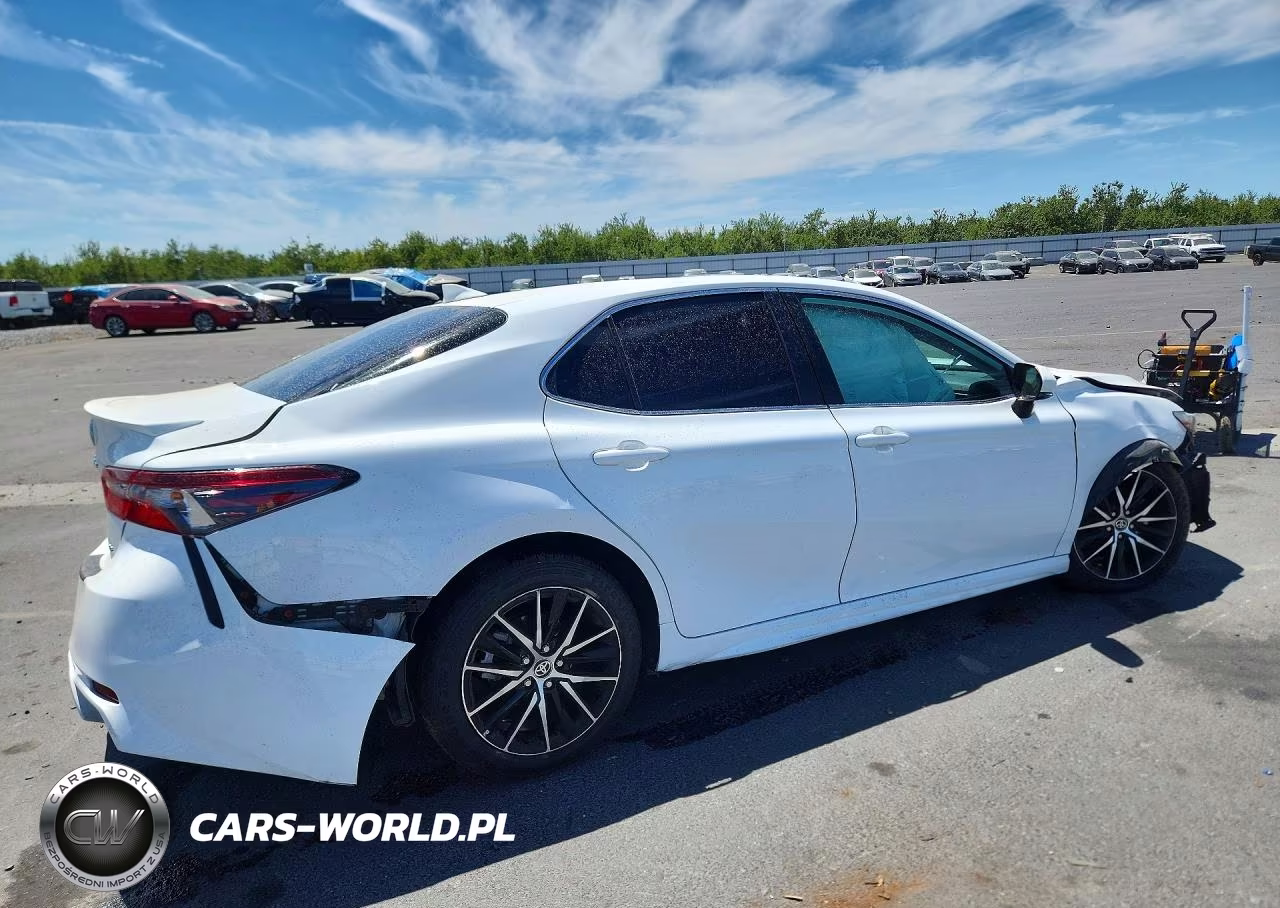 2024 Toyota Camry Se VIN:4T1T11AK4RU858850 - 3