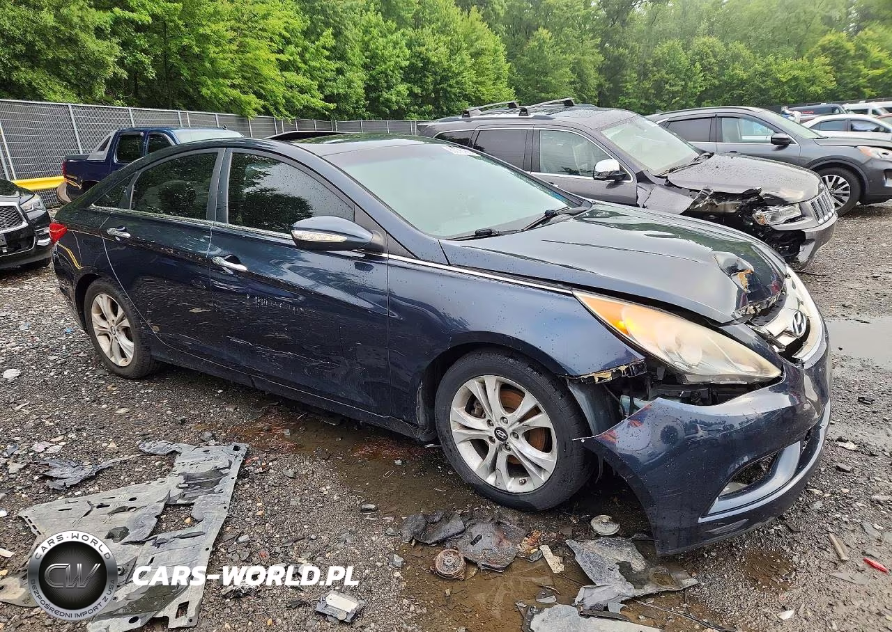 2013 Hyundai Sonata Limited VIN:5NPEC4AC5DH638086 - 4