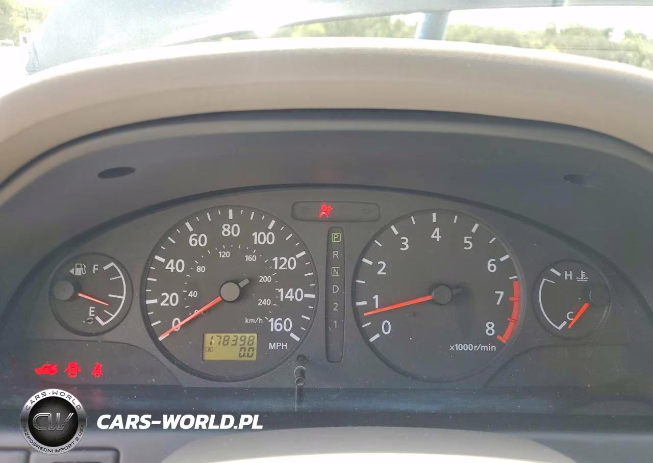 2001 Nissan Maxima Gxe VIN:JN1CA31D51T814550 - 9