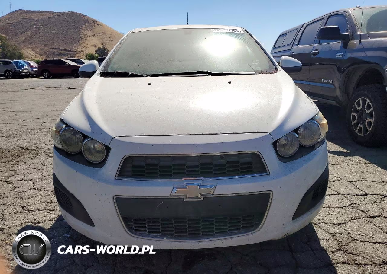 2014 Chevrolet Sonic Lt VIN:1G1JC5SHXE4233453 - 5