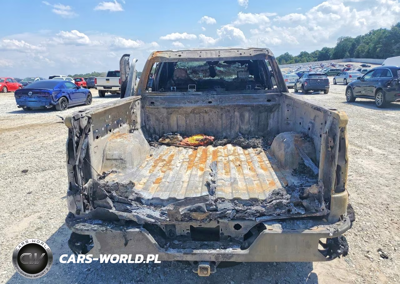 2024 Chevrolet Silverado C1500 Custom VIN:3GCPABEK4RG406101 - 6
