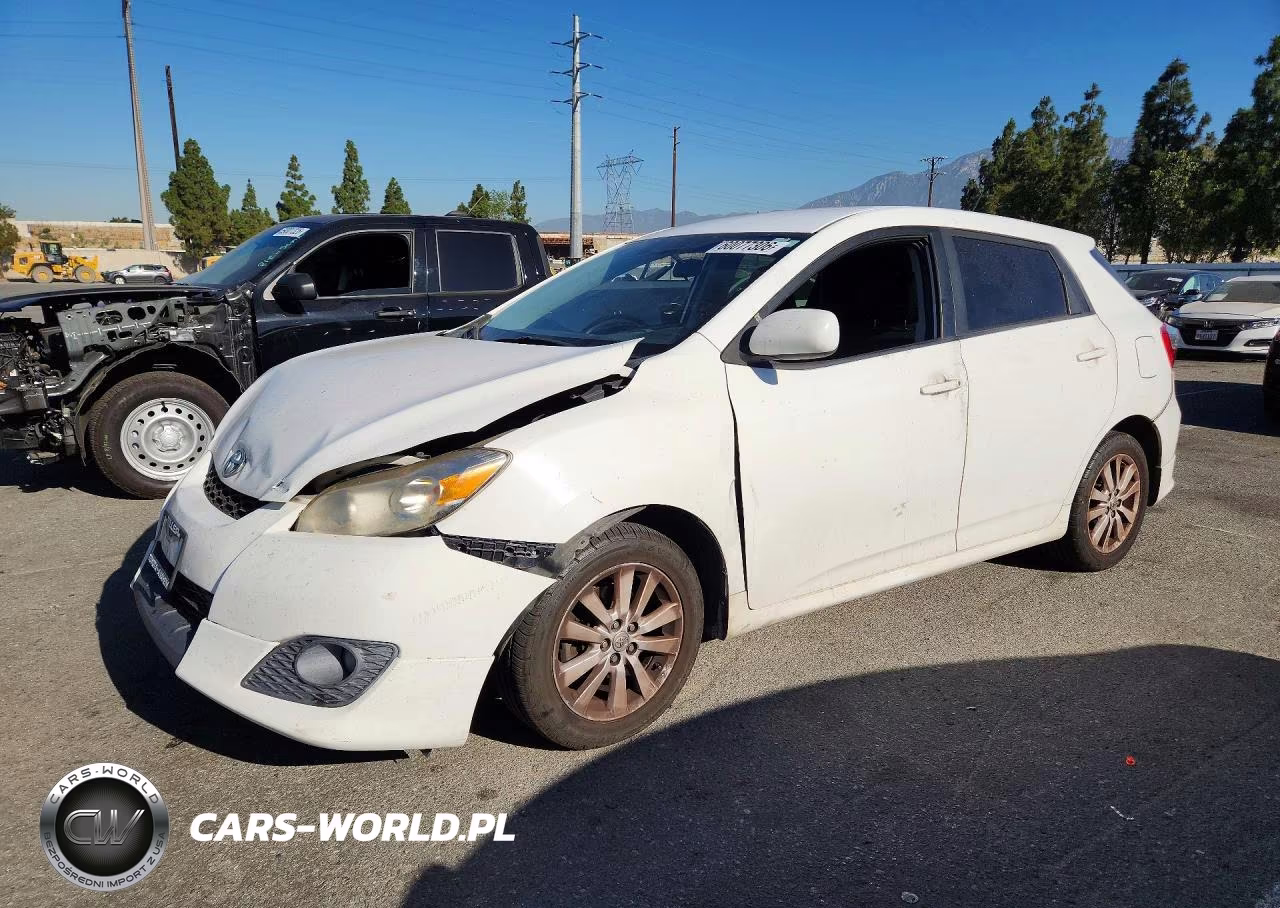 2010 Toyota Matrix Base