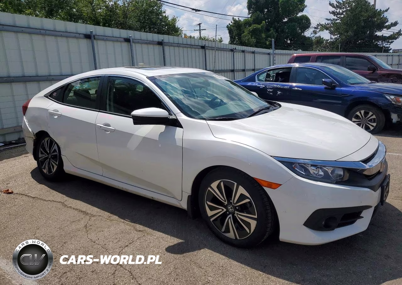 2018 Honda Civic Ex VIN:JHMFC1F37JX029477 - 4