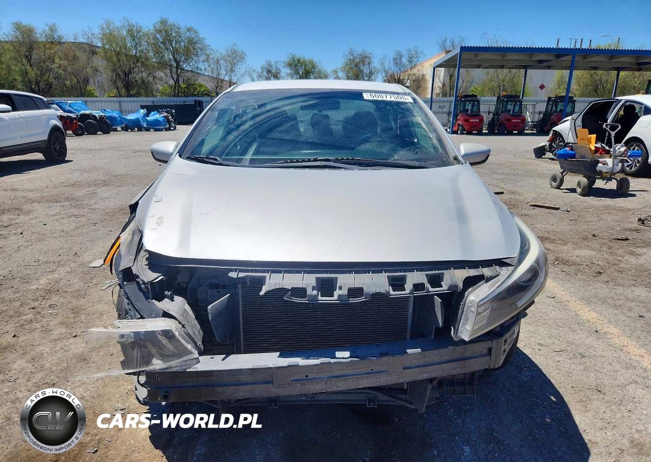 2018 Kia Forte Lx VIN:3KPFL4A71JE167318 - 5