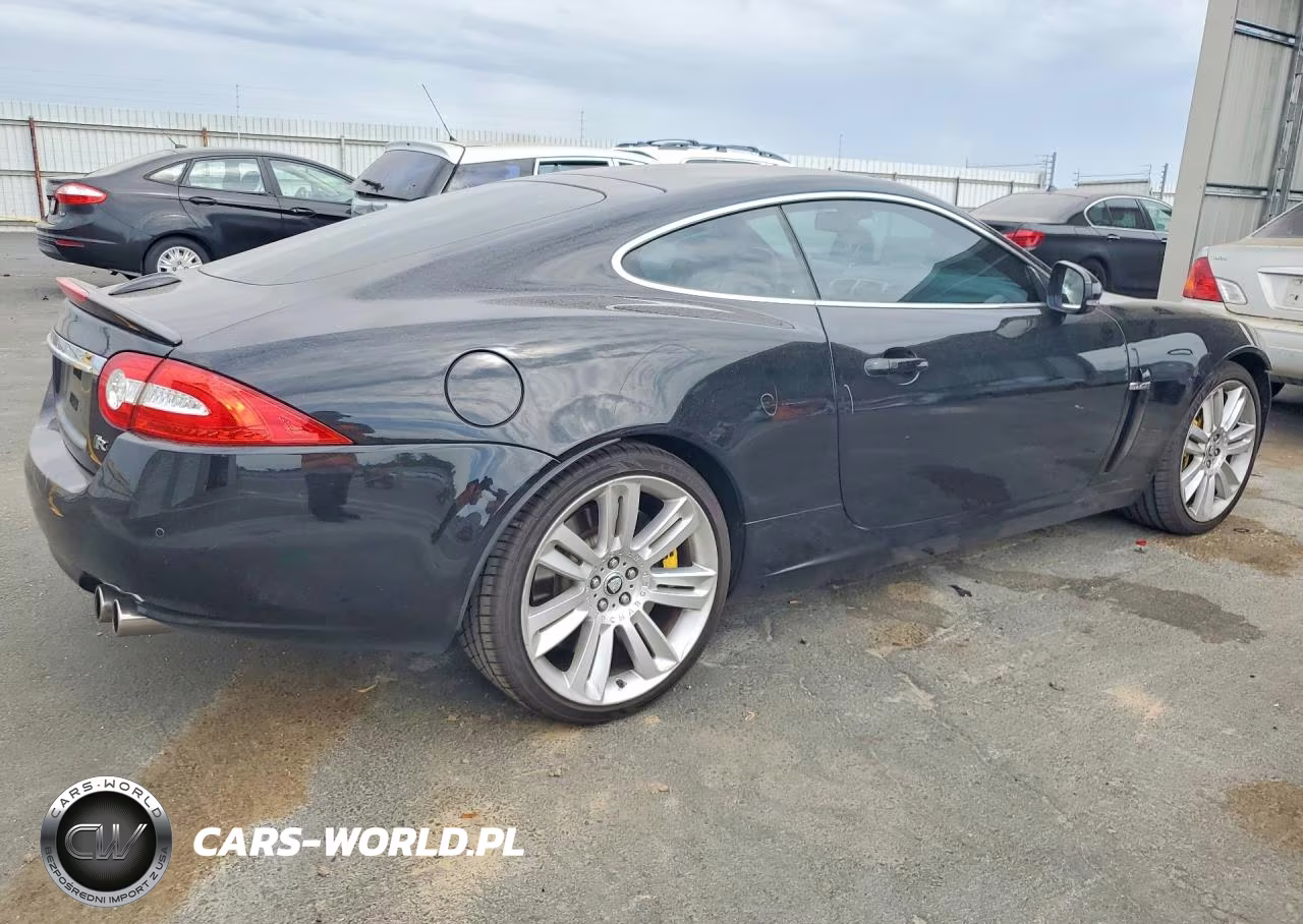 2010 Jaguar Xkr VIN:SAJWA4DCXAMB35116 - 3