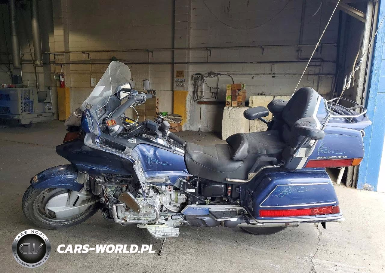 1988 Honda Gl1500 VIN:1HFSC2201JA002866 - 3